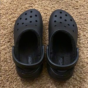 Black fuzzy crocs